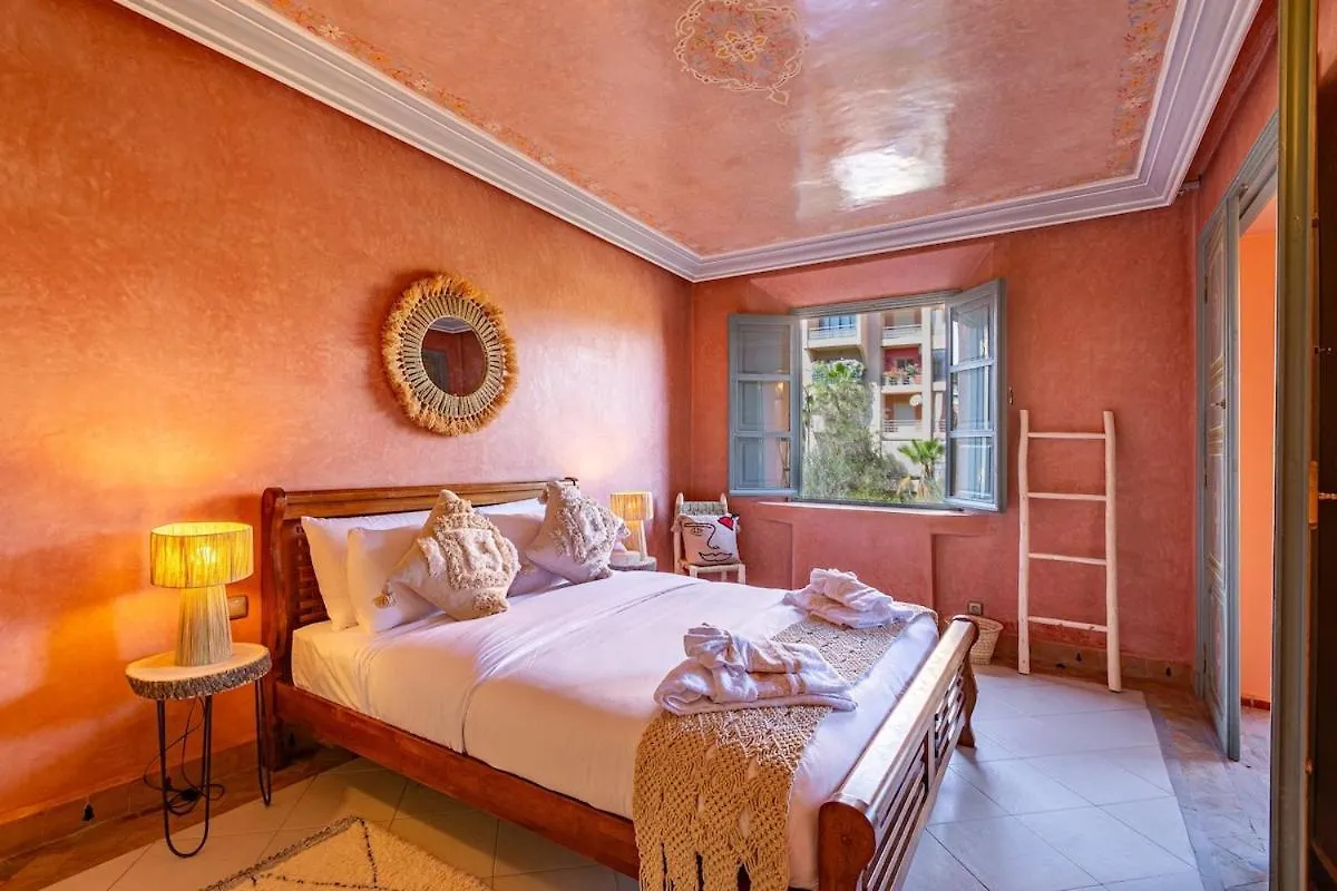 Magnifique Appart 170M A L'Hivernage Avec Piscine Marrakesch Apartment